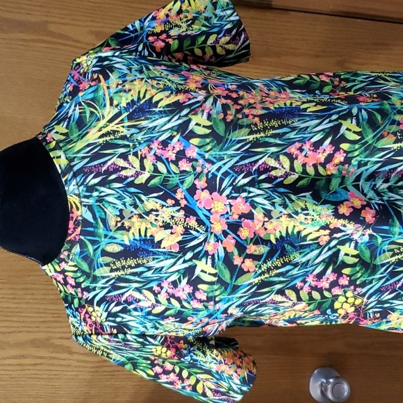 Zara Trafalgac tropical floral pattern sort sleeve multicolored dress - Picture 2 of 8